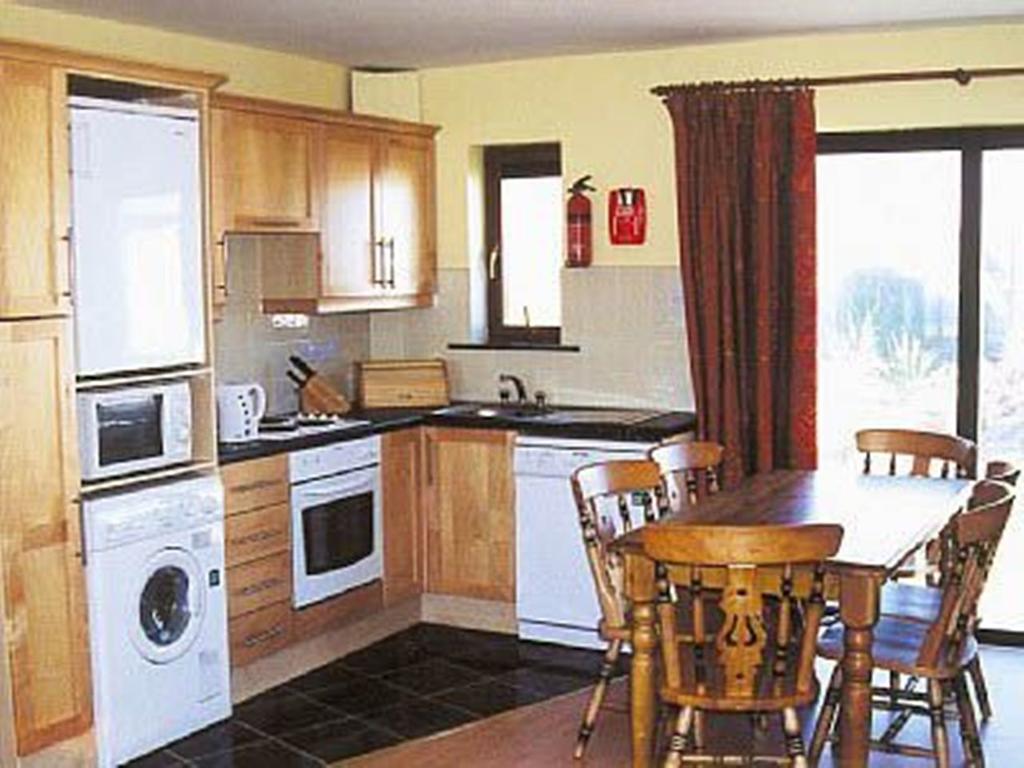 Kinsale Coastal Cottages Garrylucas エクステリア 写真